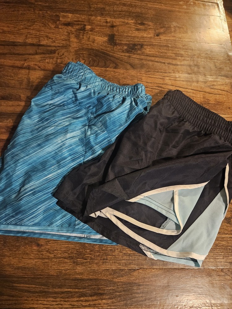 Lot Of Womens Size XL Workout Shorts Excellent Condition