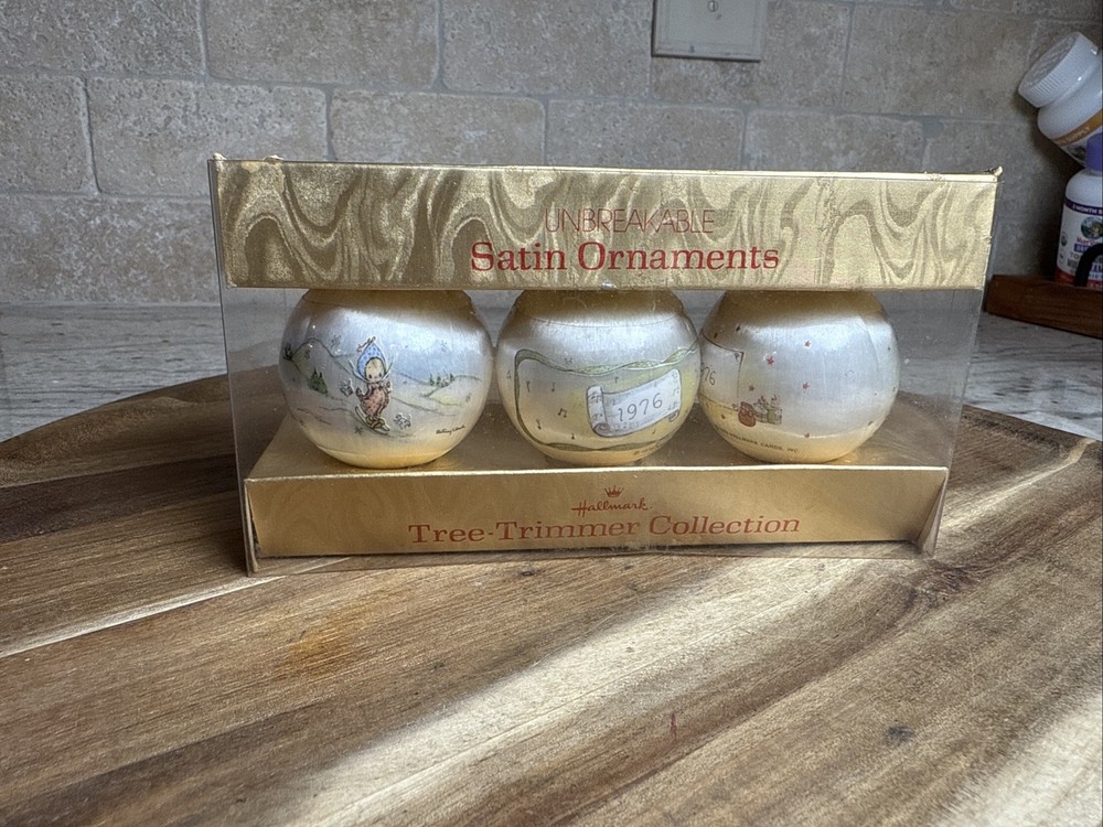 Vintage set 3 Unbreakable Christmas Balls Betsey Clark Hallmark Ornaments 1976