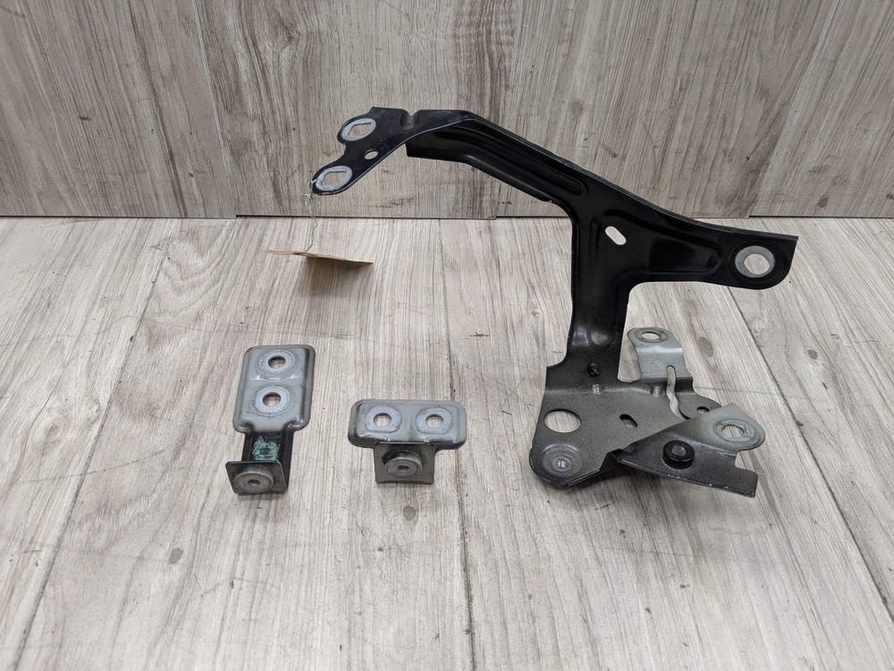 OEM BMW F90 G30 530 540 M550 M5 Front Left Driver Fender Wing Holder Bracket SET