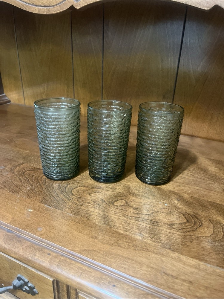 Anchor Hocking Set of 3 Soreno Avocado Green High Ball Glasses Pressed Bark