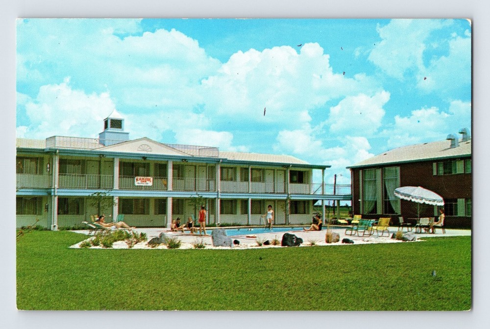 Vintage Ramada Inn Newton Kansas Motel Pool Lithograph Postcard