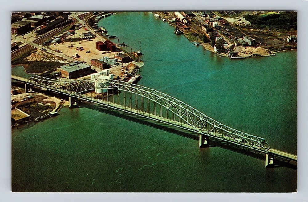 Dubuque IA-Iowa, Bird's Eye View Julien Dubuque Bridge, Vintage Postcard