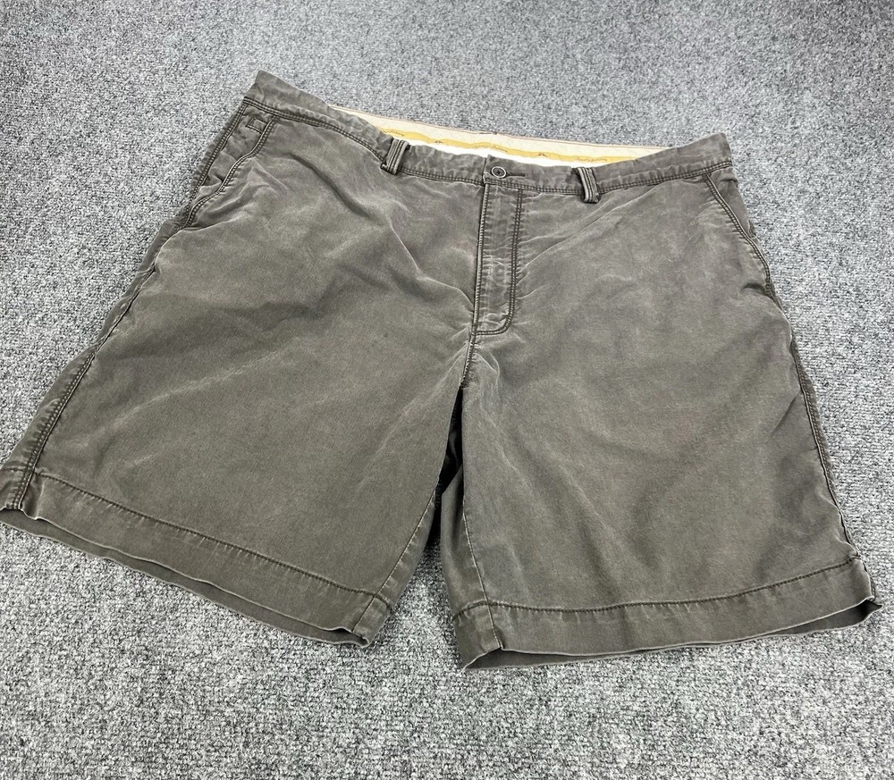 Tommy Bahama Shorts Mens 40 Gray Beige Tencel Blend Chino Beach Preppy
