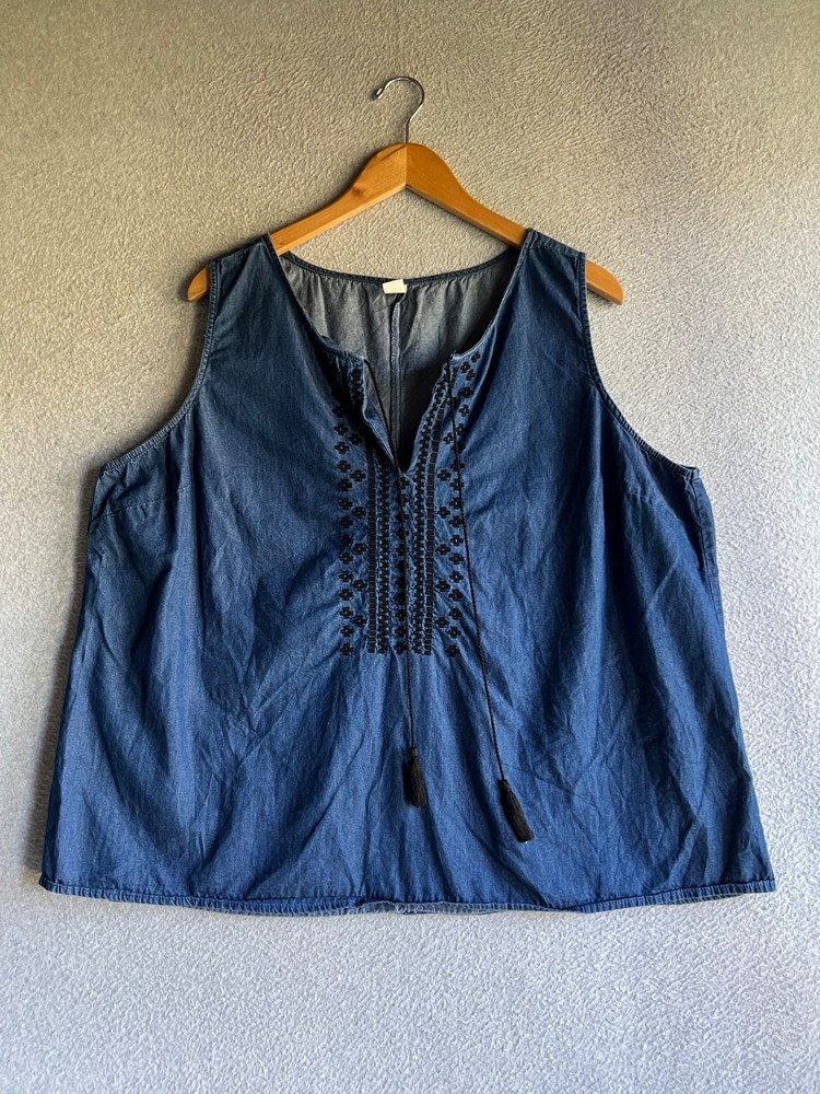 Old Navy Blouse Womens 2XL Blue Chambray Embroidered Sleeveless Peasant Boho