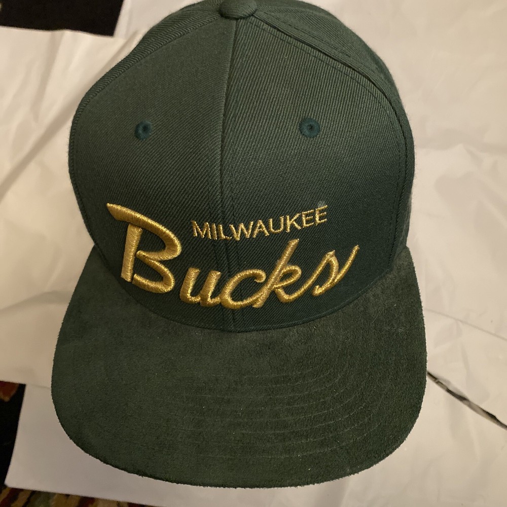 Milwaukee Bucks Hat Cap Snapback Mens Green Mitchell and Ness NBA Basketball New