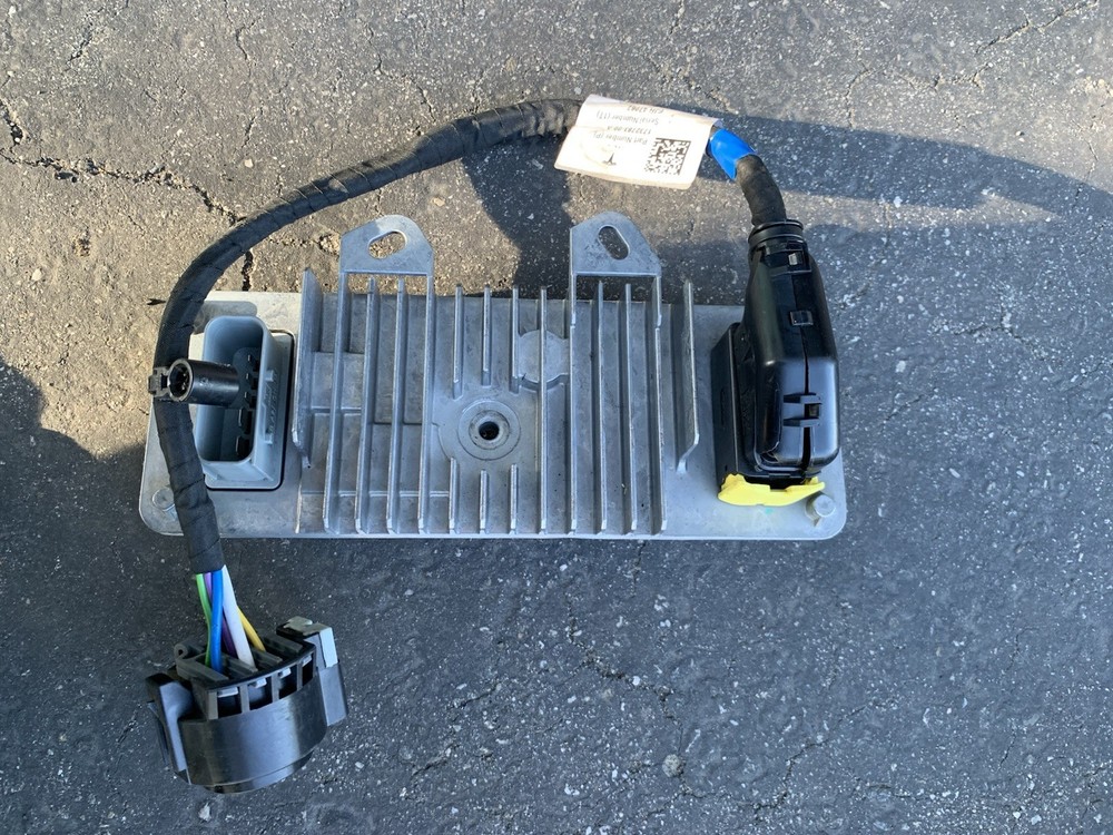 OEM 2021-2024 Tesla Model X Trailer Hitch Harness & Module 1764896-98-D