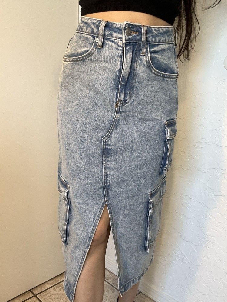 Wild Fable Light Wash Cargo Midi Denim Skirt Size Extra Small XS