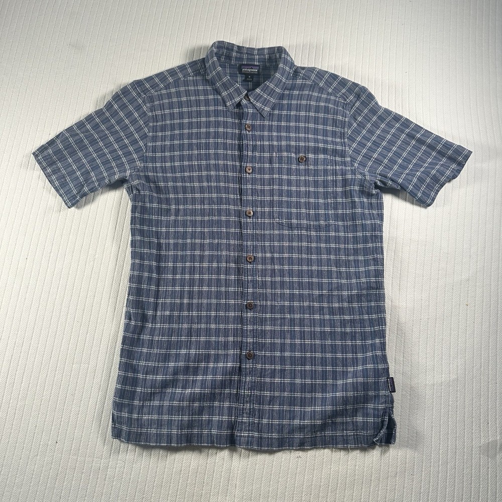 Patagonia Button Up Shirt Men's Medium Blue Short Sleeve Plaid