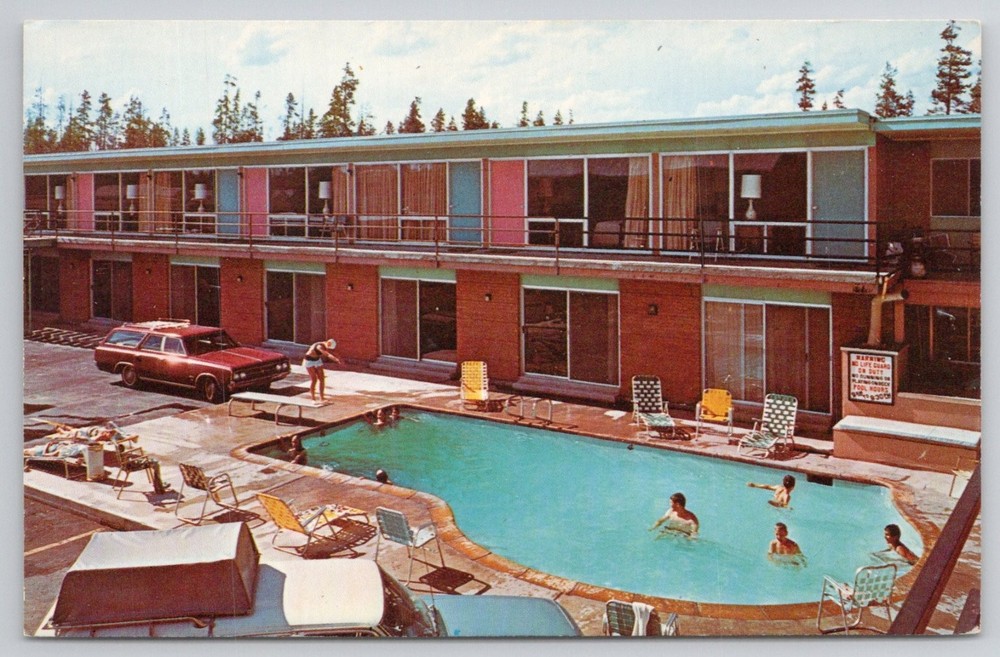 Desert Inn Motel West Yellowstone MT Vintage Chrome Postcard Heated Pool