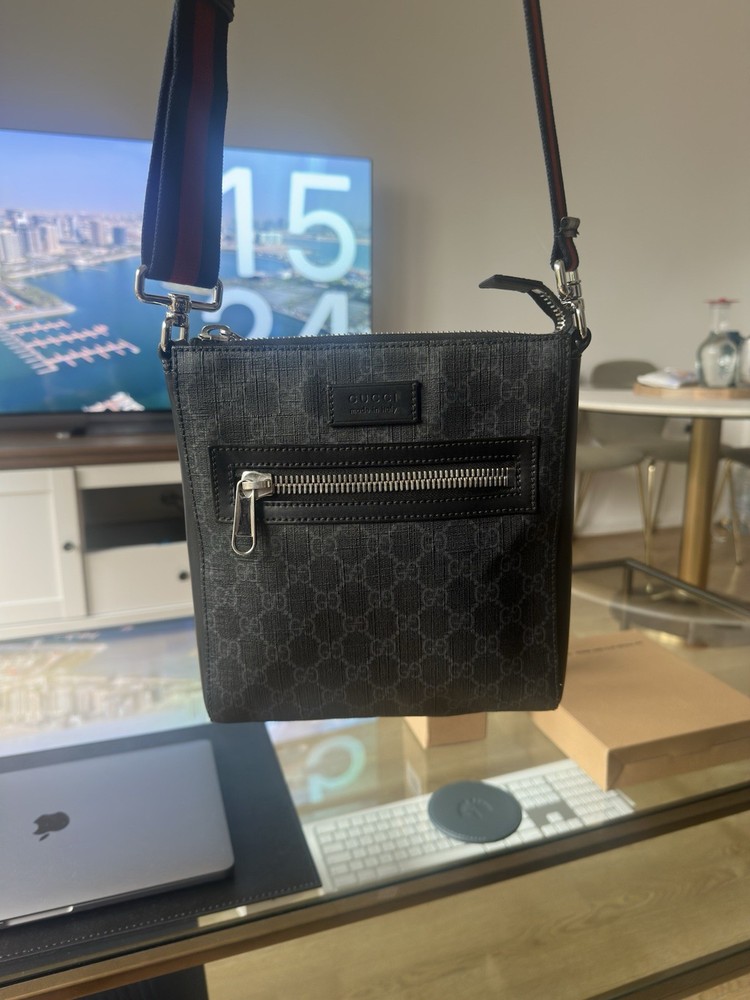 Gucci Men's GG Messenger Bag
