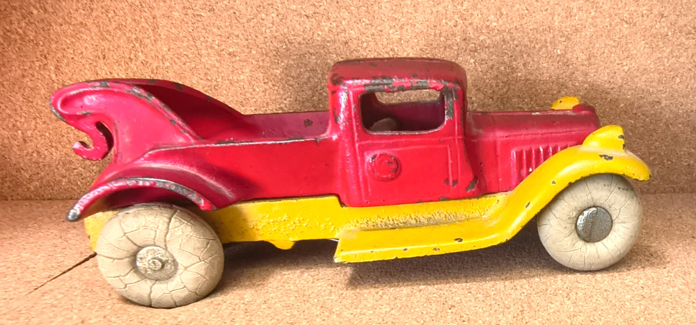 Kilgore Tow Truck Wrecker Graham Cast-Iron Rare 1930’s