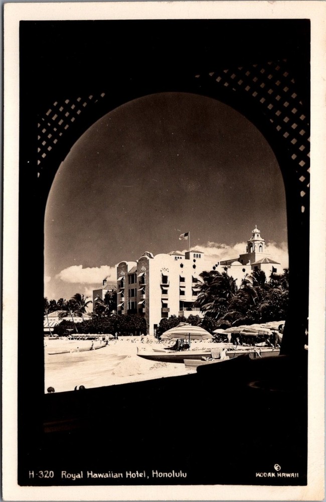 Royal Hawaiian Hotel Honolulu RPPC Kodak Hawaii Waikiki Beach View Vintage