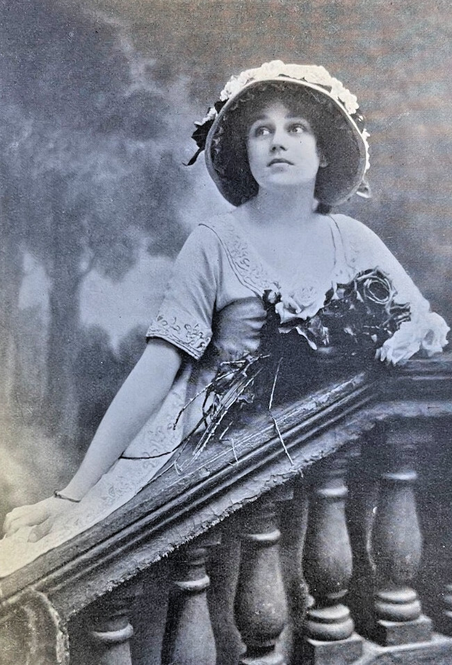 1911 Vintage Magazine Illustration Actress Alice Brady