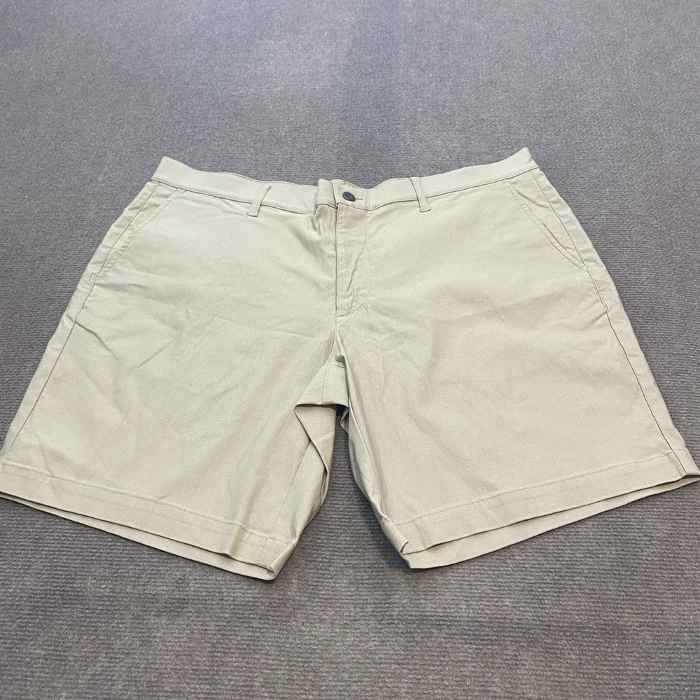 Mizzen Main Shorts Mens 38 Beige Tan Performance Golf Stretch Nylon Chino
