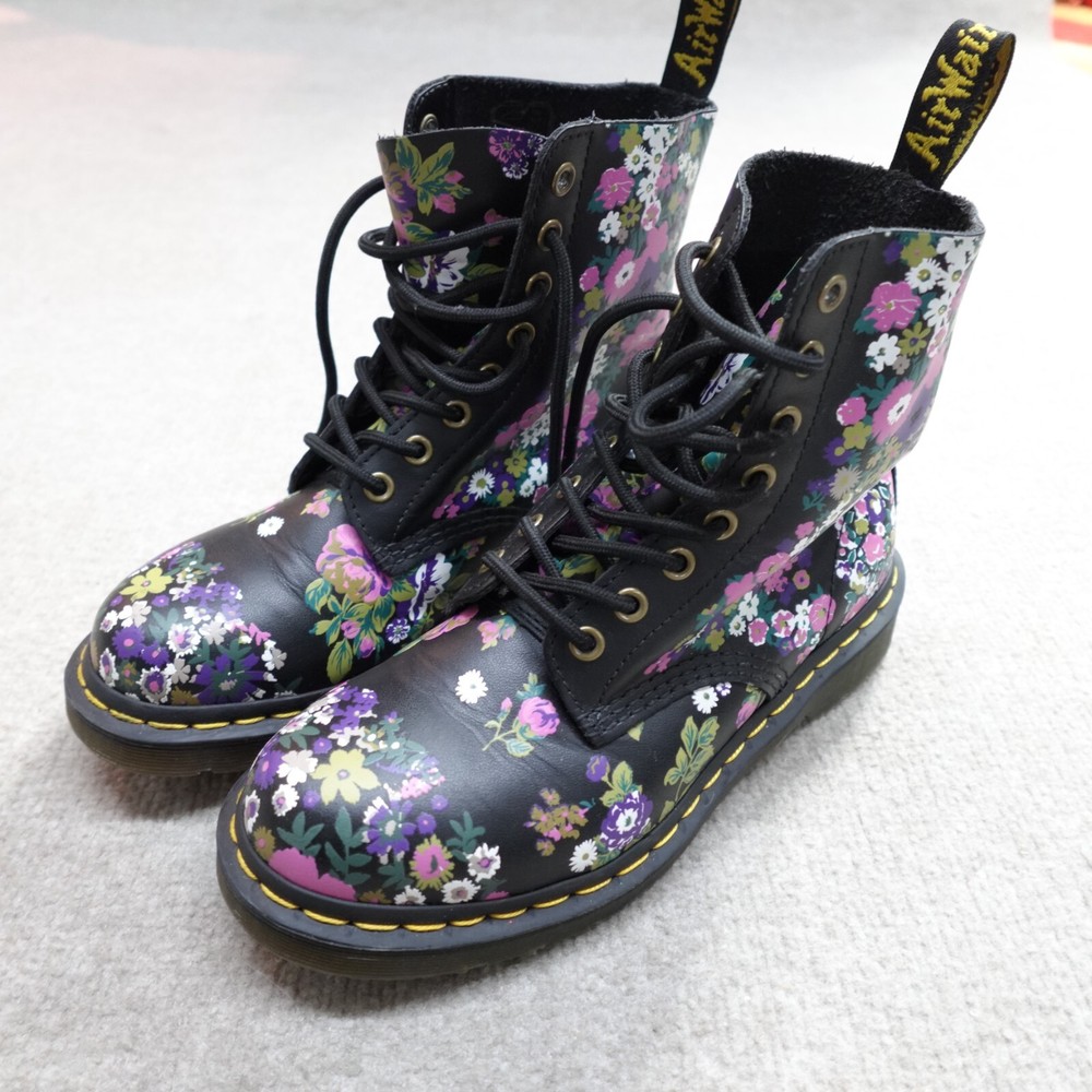 Dr. Martens Boots Womens 7 Black Pascal Floral 8 Eye
