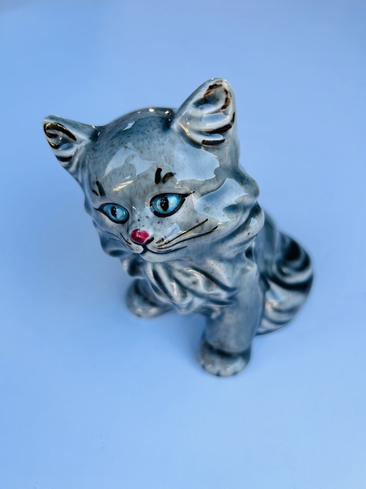 Goldammer Ceramics Vintage Grey Cat with Speckled Glaze
