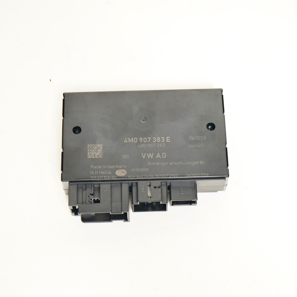 2017 2018 2019 AUDI Q7 QUATTRO Trailer Detection Control Module OEM 4M0907383E
