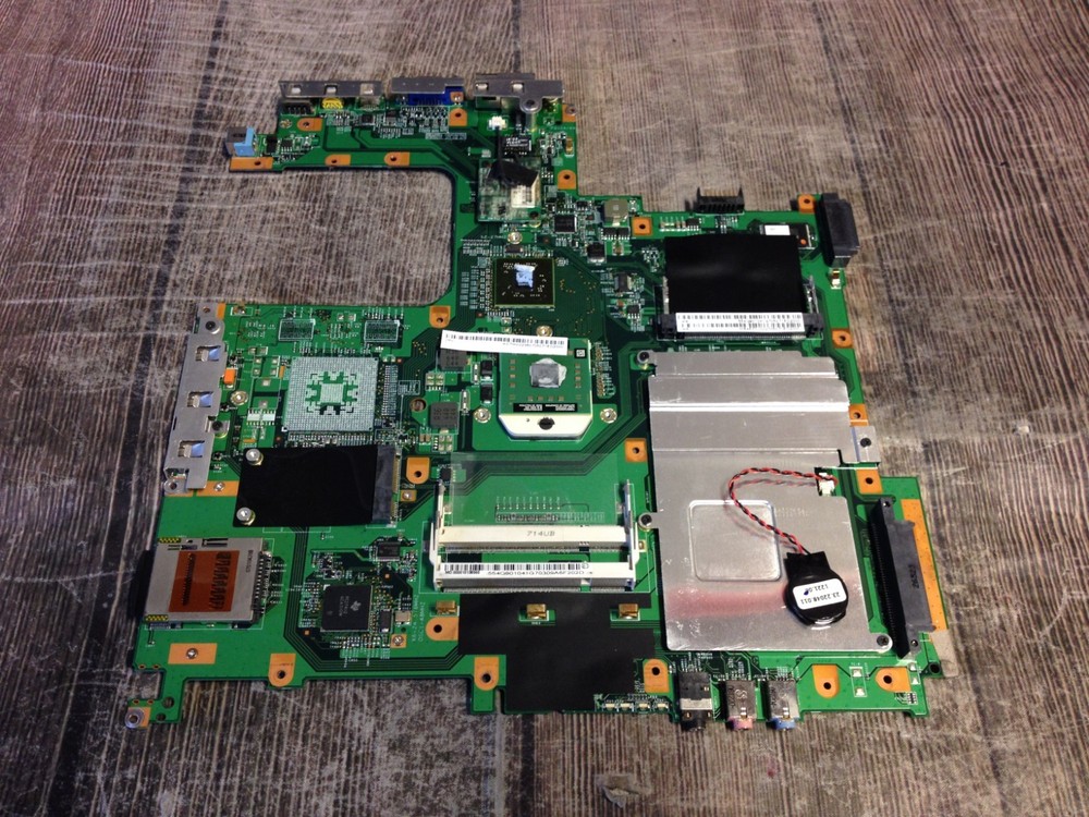 Acer Aspire 9300 Motherboard with AMD Turion 64 MK-36 2.0GHz CPU 48.4Q901.021-image