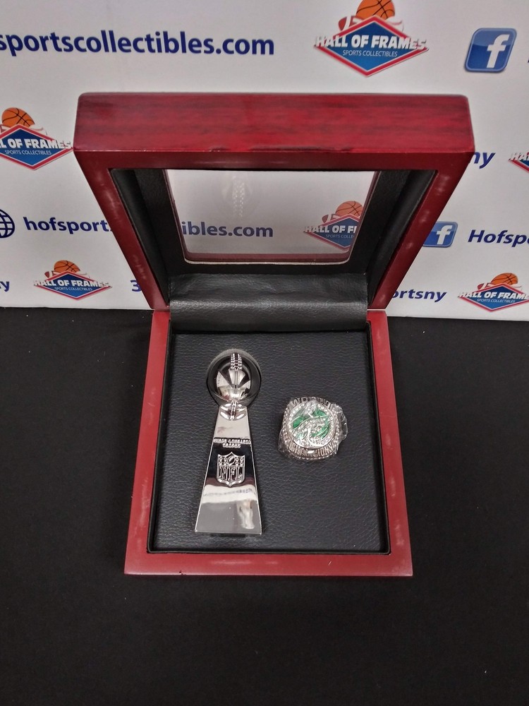 Philadelphia Eagles Championship Ring & Trophy Set with Display Box
