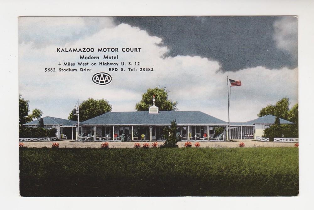 KALAMAZOO MOTOR COURT, U.S. 12, KALAMAZOO, MICHIGAN – 1950s Postcard