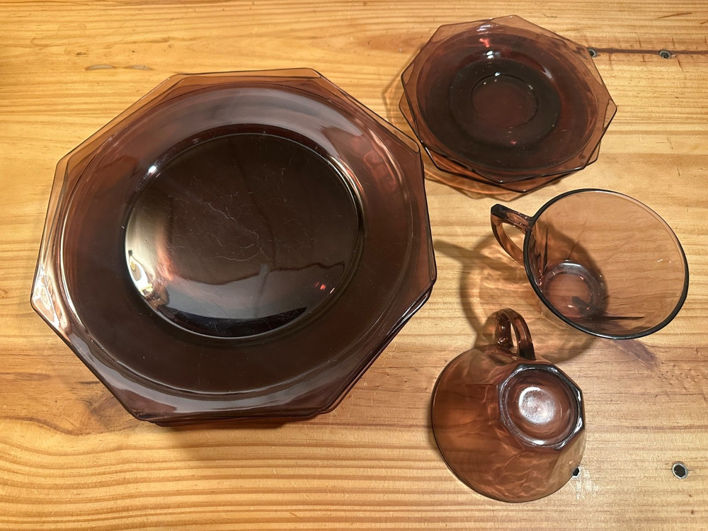 Beautiful Purple Amethyst Dish Set Hexagonal - 8 Piece