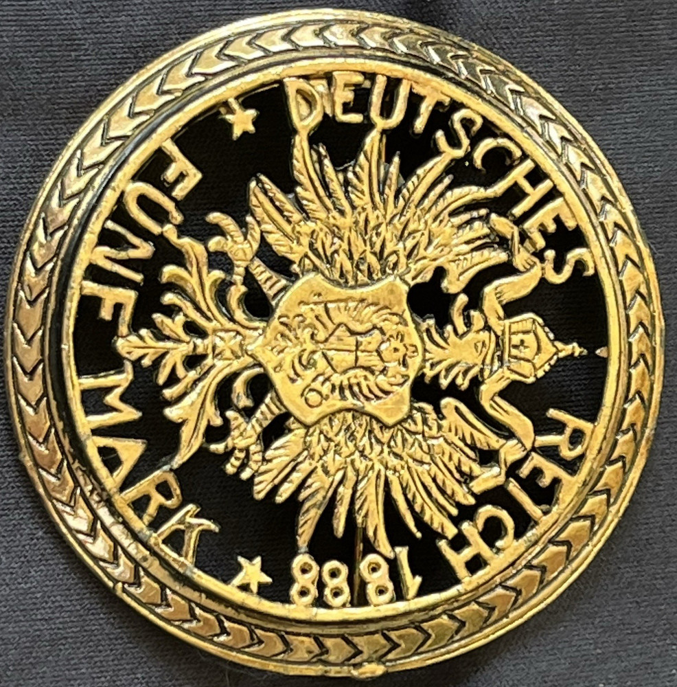 Vintage German Deutsches Reich 1888 Fünf Mark Brooch Pin, Gold Black, 2in