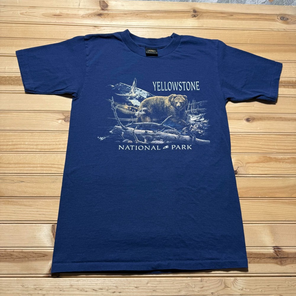 Vintage 90s Yellowstone National Park Grizzly Bear Animal Graphic T-Shirt Medium