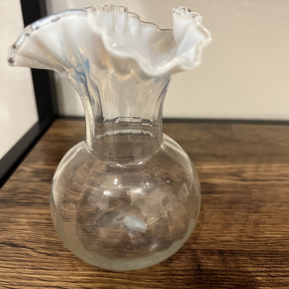 Vintage FentonClear Vase With Light Blue And White Ruffle