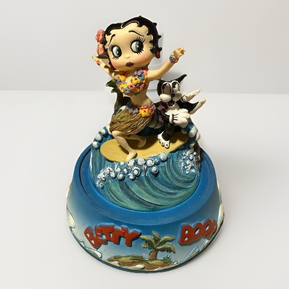Betty Boop Surfboard Betty Limited Edition Hand-Painted Resin Figurine 1996
