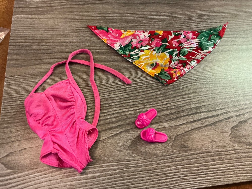 Mattel  Barbie Doll Clothes Swimsuit Shoe Set Lot # 26