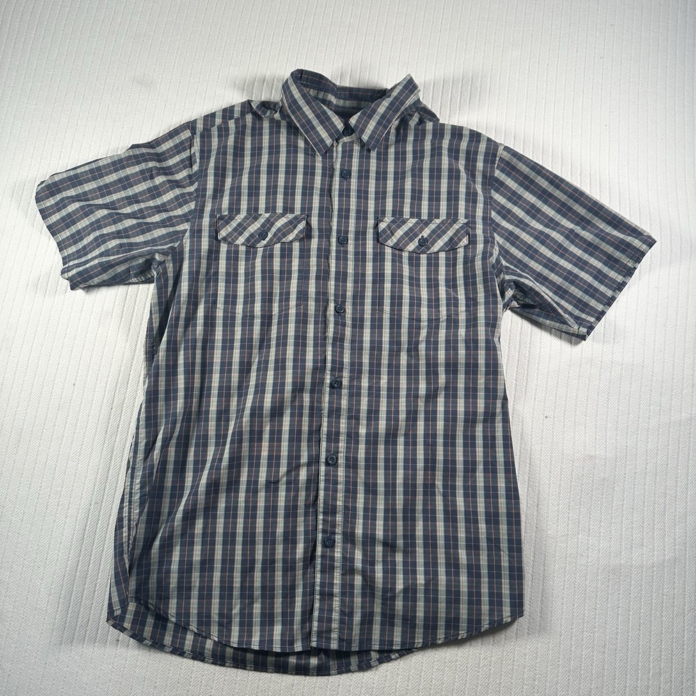 Patagonia Men’s Checkered ShortSleeve Button Shirt – Size Medium