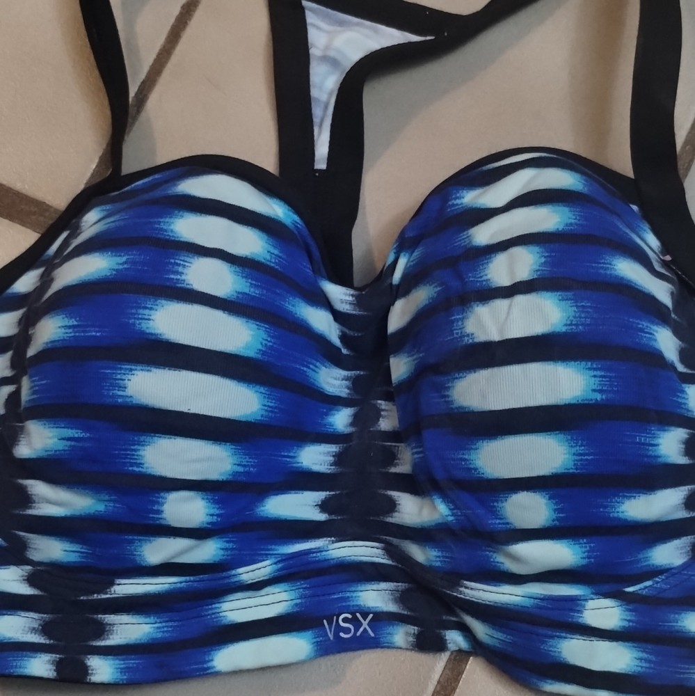 Victoria's Secret VSX Sport Geometric Blue Sports Bra 34DD Nylon Crossback