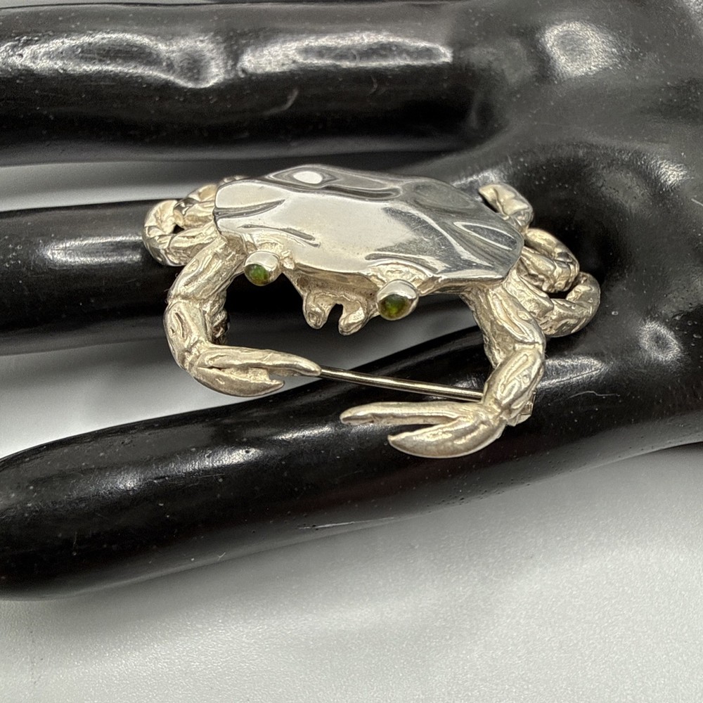 Vtg Sterling Silver Crab W/ Green Eyes Brooch/Pin. 9.4 Grams. Marking~Worn