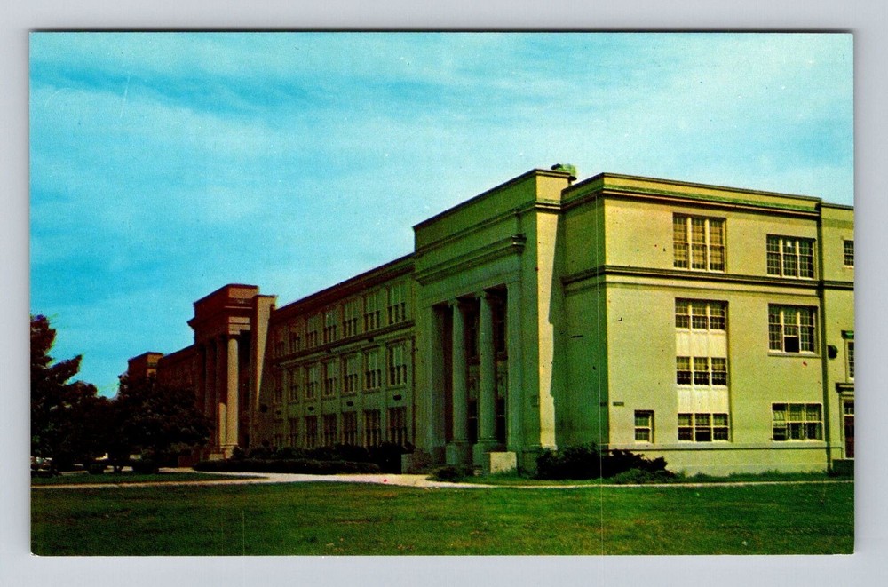 Lynn MA-Massachusetts, English High School, Antique Vintage Souvenir Postcard
