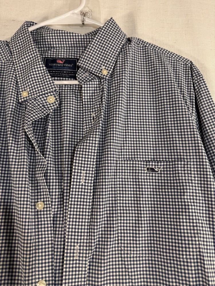 Vineyard Vines, Classic Fit Tucker Tate, Long Sleeve Shirt Size Large