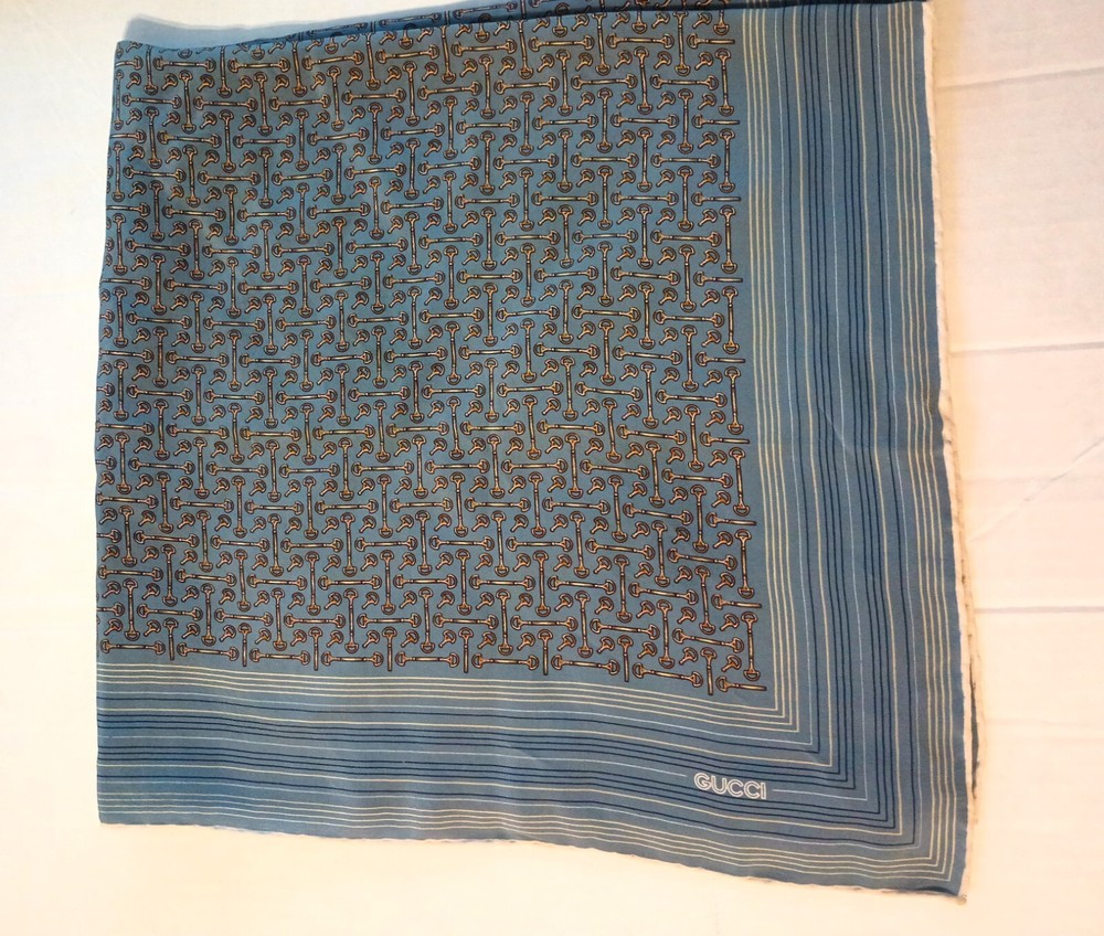 vintage gucci silk scarf