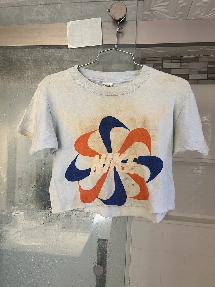 Chopped 70s Nike Pinwheel Tee Men's Size SMALL