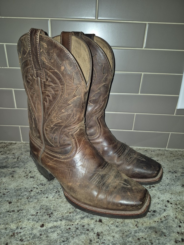 Ariat Legend Phoenix Square Toe Cowboy Boots in Size 7 for Men