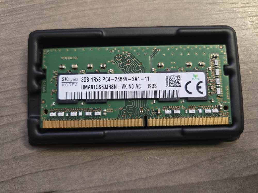SK Hynix 8GB DDR4 2666MHz PC4-2666V 1Rx8 SODIMM Laptop RAM HMA81GS6JJR8N-VK  Alt