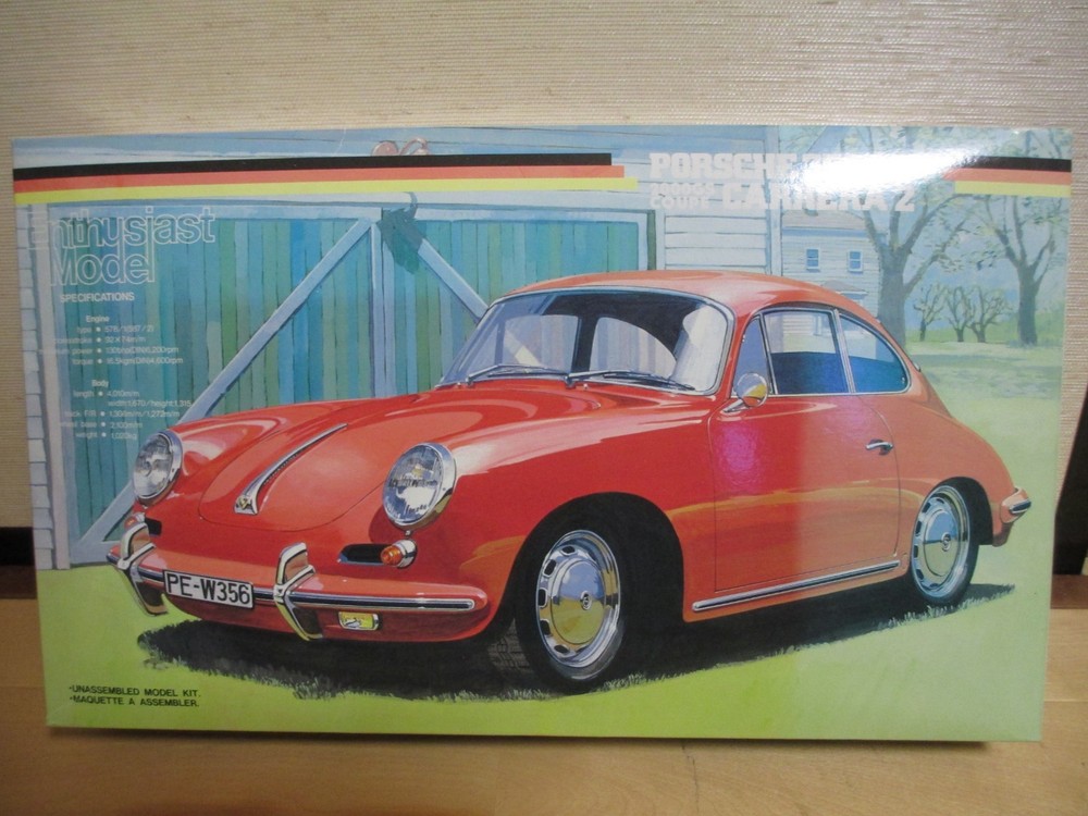Fujimi 1:24 Porsche 356B/C 2000Gs Coupe Carrera 2 Model Kit