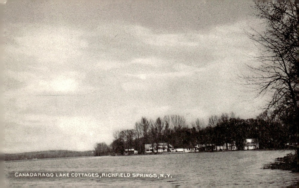 1951 Canadarago Lake Cottages Richfield Springs NY Tecraft Scenic Postcard