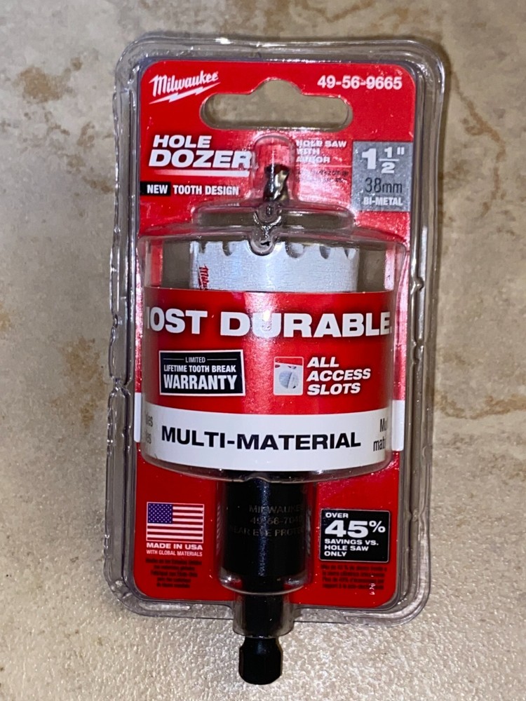 Milwaukee 49-56-9665 1-1/2 Hole Dozer Saw with Arbor New Sealed