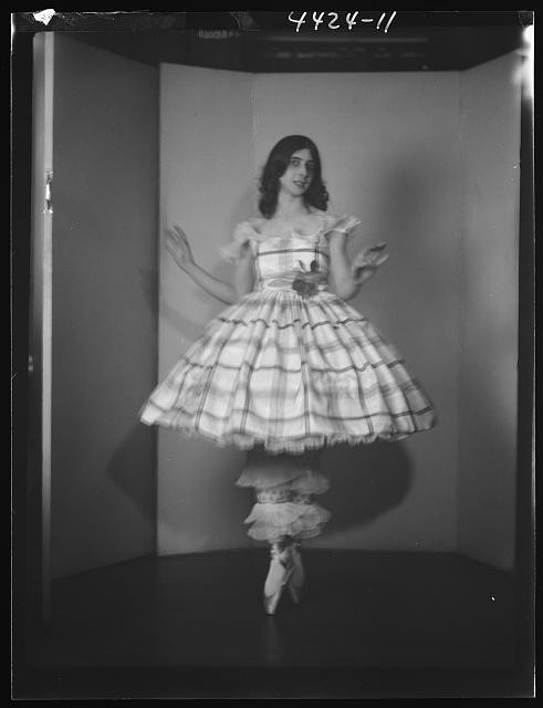 Photo:Wilde Renn Miss 1924 Ballerina Portrait Woman in Costume