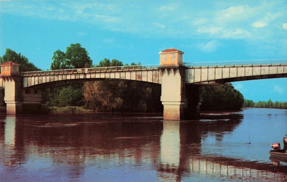 Yazoo River Bridge - Yazoo City Mississippi MS - Postcard