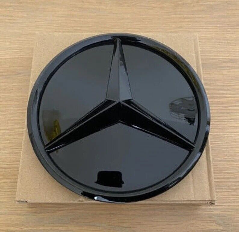 Mercedes Benz Gloss Black Grill Badge Logo CLA CLS GLA GLK W117 W218 X156 X204