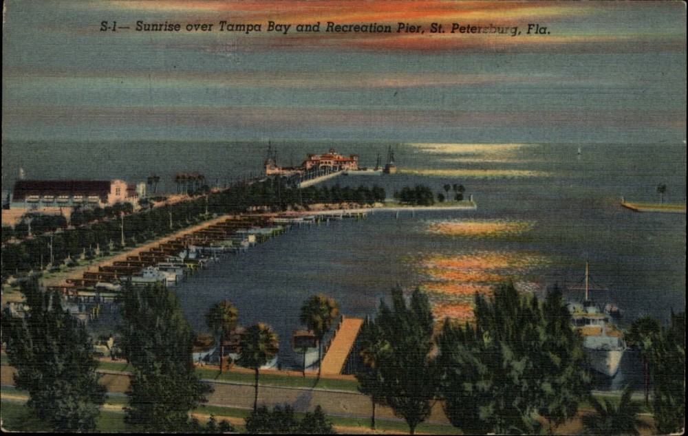 Sunrise Tampa Bay Recreation Pier St Petersburg Florida ~ 1940s linen postcard