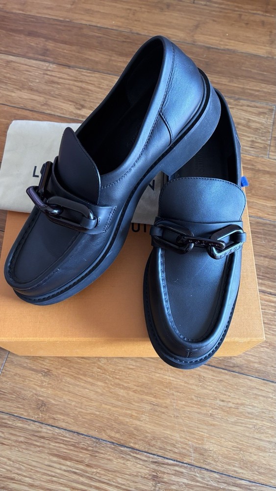 Louis Vuitton Men's Black Leather Slip-On Loafer Logo Accent Round Toe 42