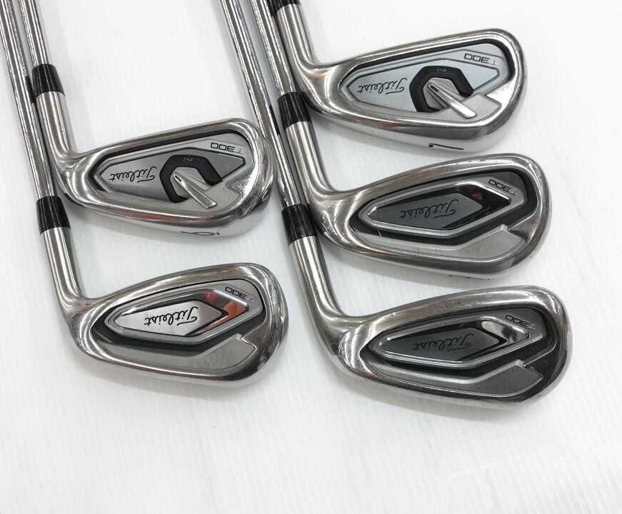 Titleist T300 Iron Set 6-9+PW Right-Handed Steel Shafts