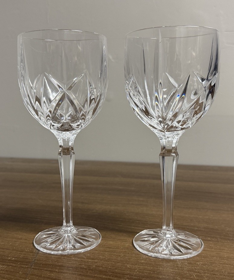 Set Of 2 Marquis By Waterford Crystal Wine Glasses