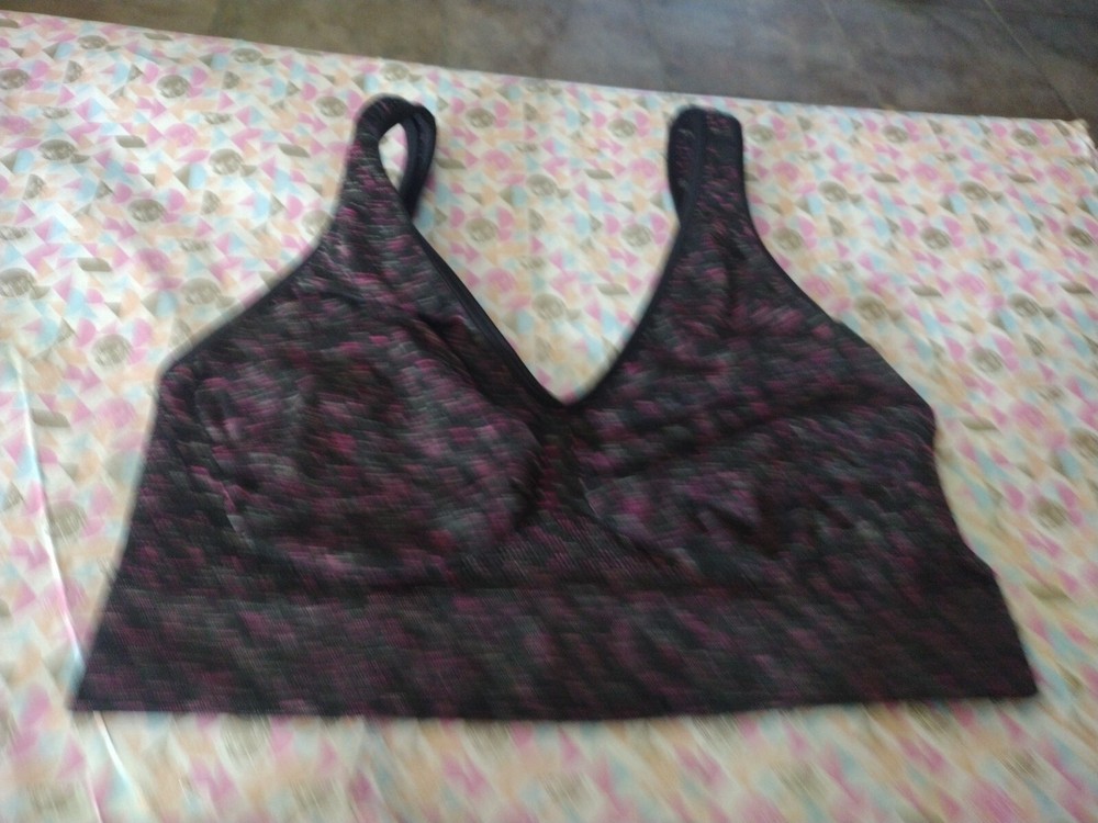 Women's Wire-Free Multi-Color Bra Size XL Comfort Fit
